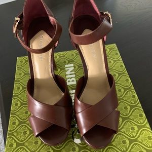 Gianni Bini heels size 9.5